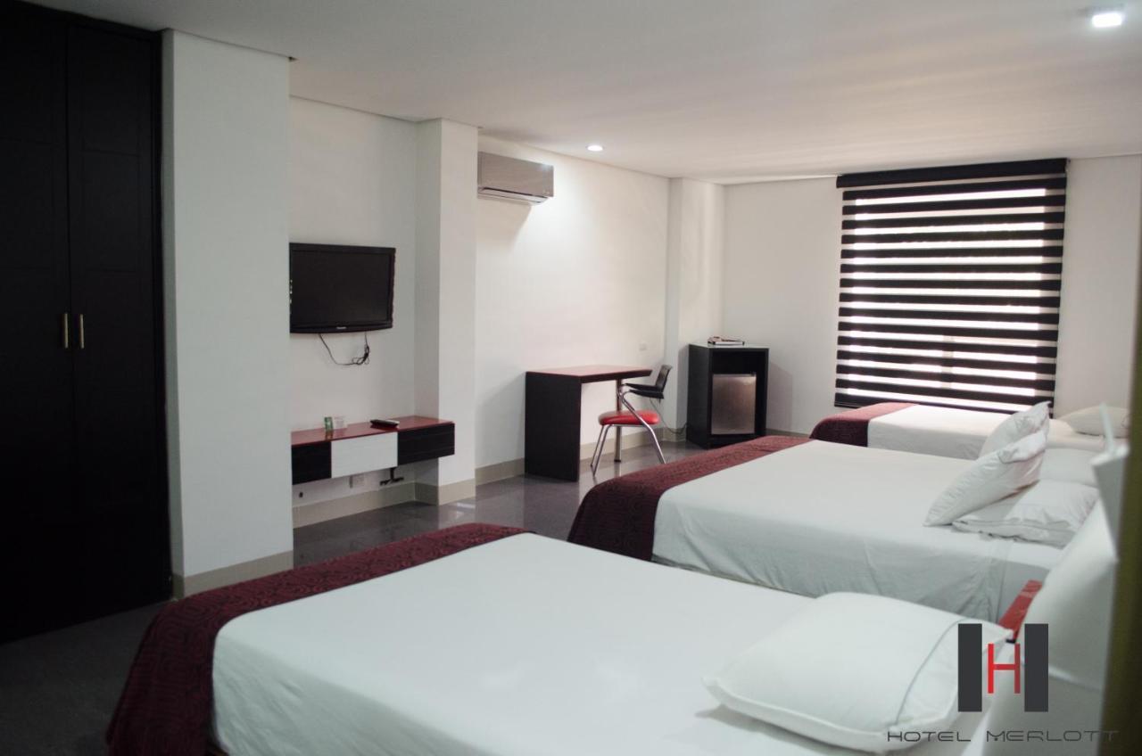 Hotel Merlott 70 Hotel 3*
