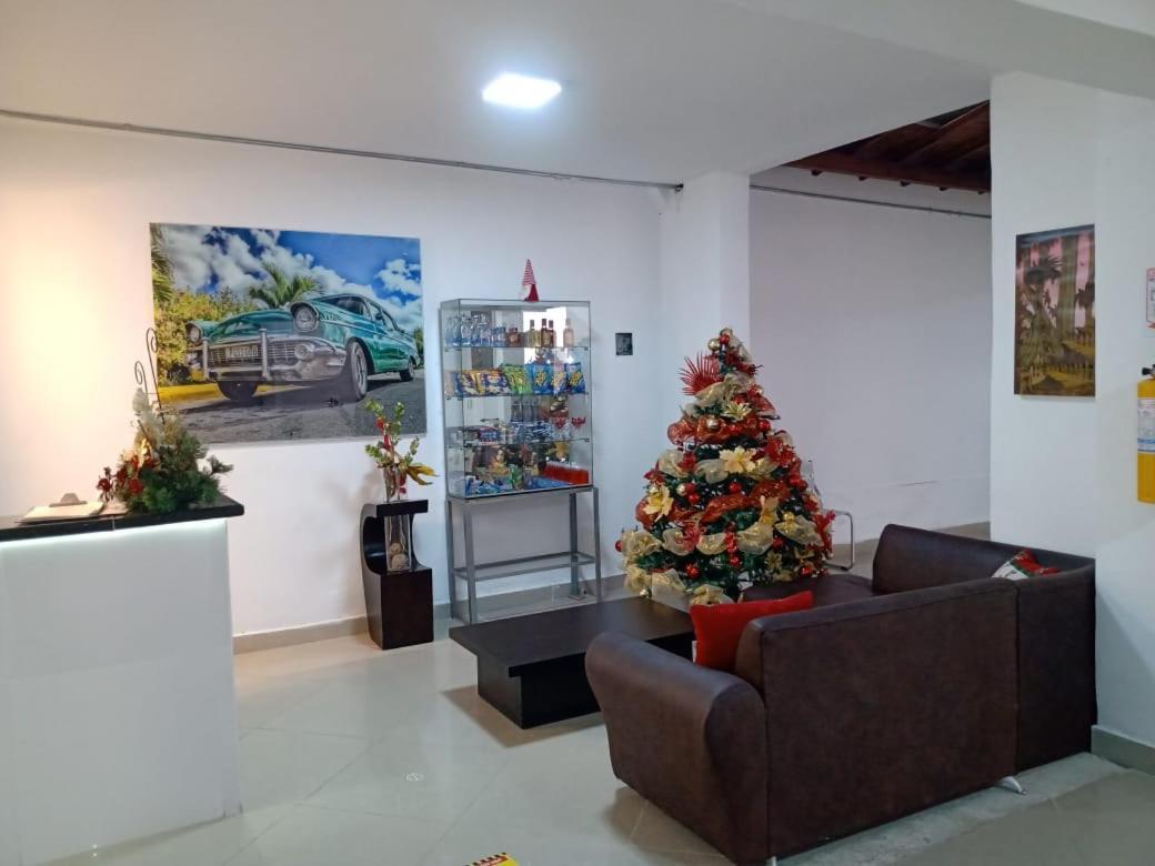 Brisas Hotel Medellín