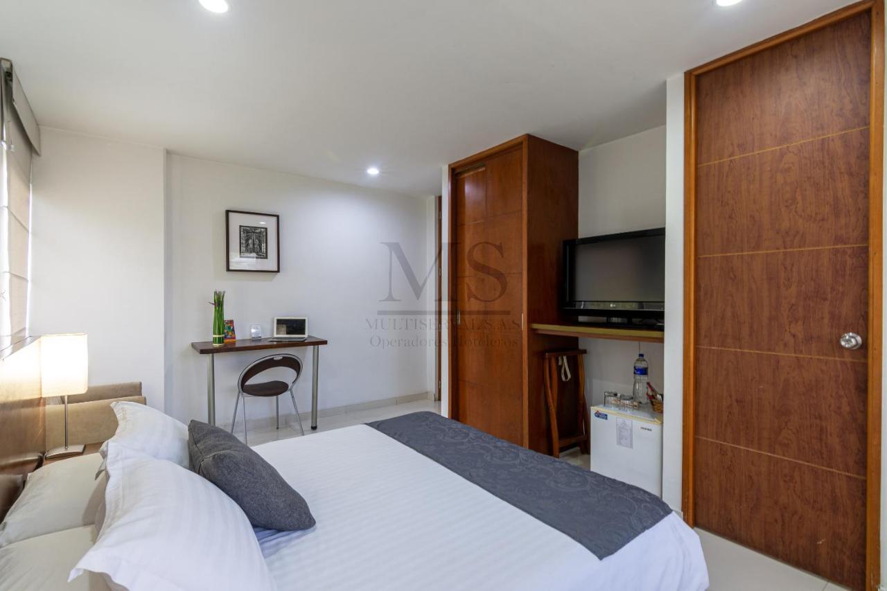 Apartamento Cyan Suites *