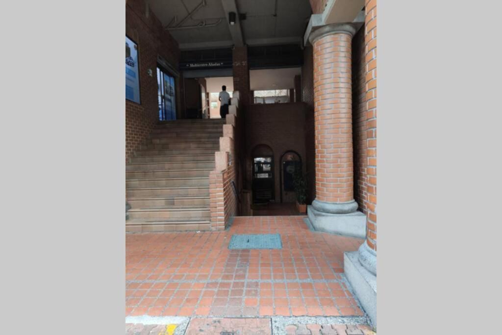 Studio Next To El Parque Del Poblado Apartamento *