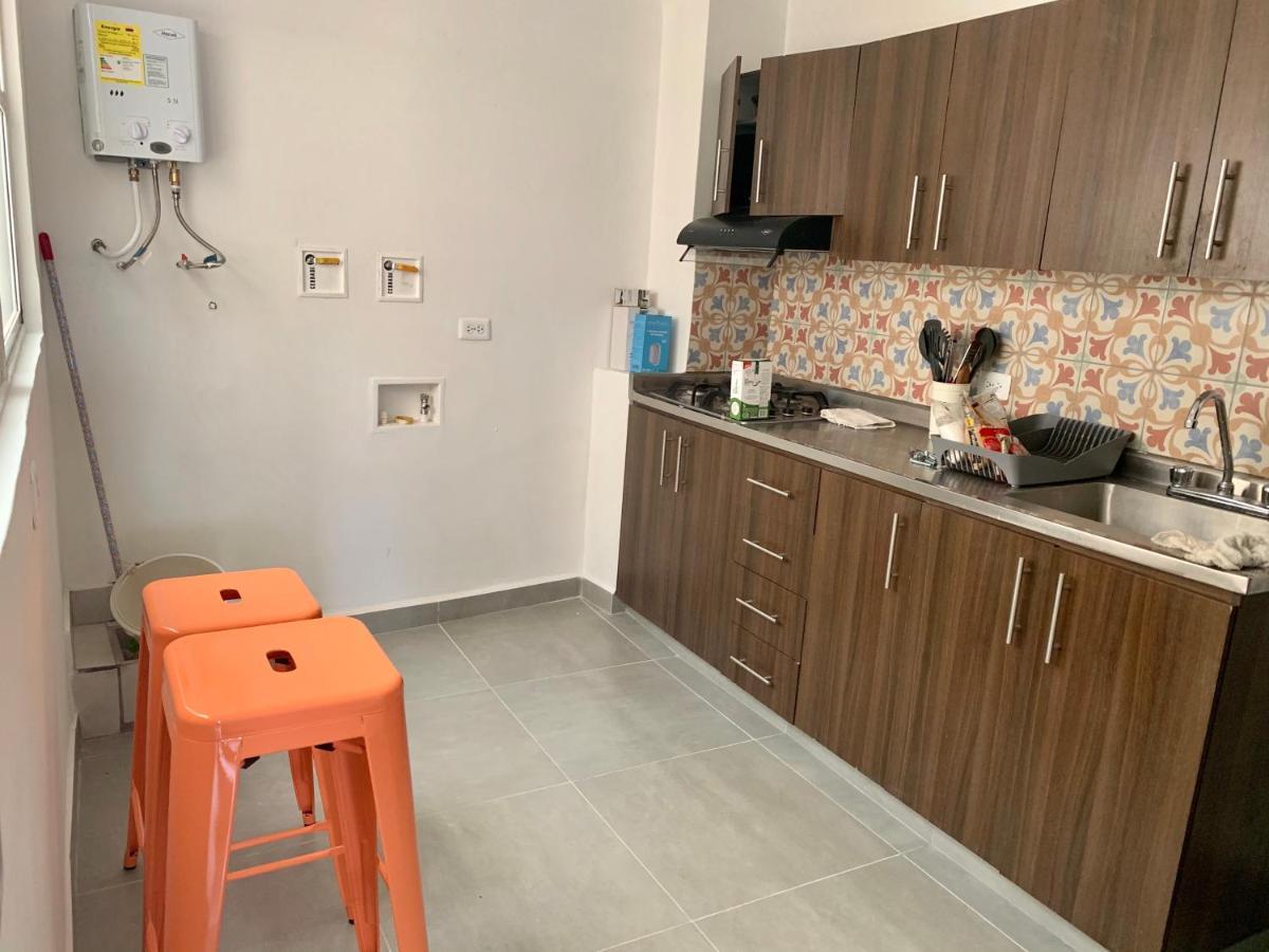 Charming In Downtown - Aris 301 *