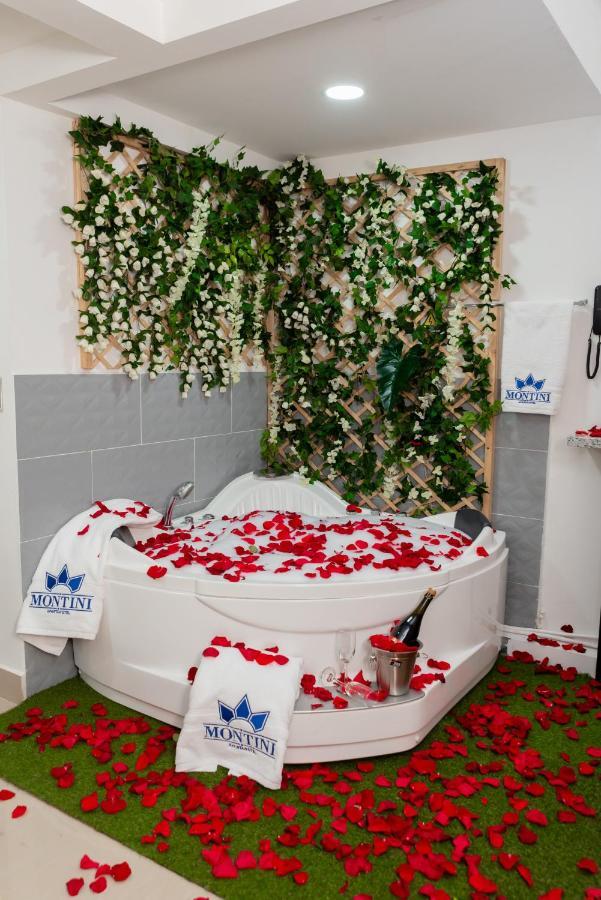 Montini Apartahotel *