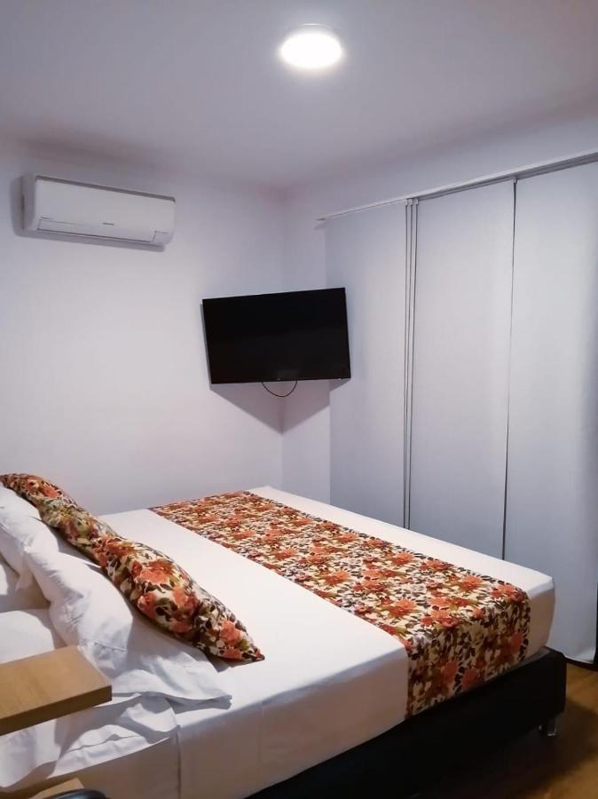 Poma Rosa Hotel 4*