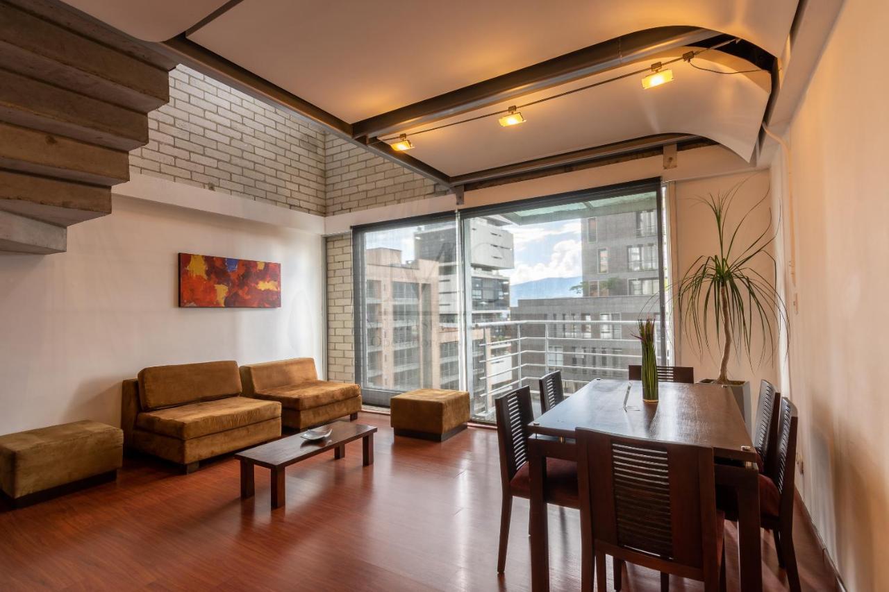 Apartamento Cyan Suites