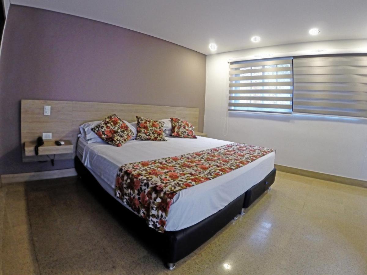 Poma Rosa 4* Medellín