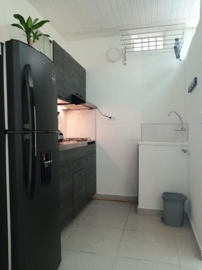 Vip Apartasuites Rosales Apartment Medellin
