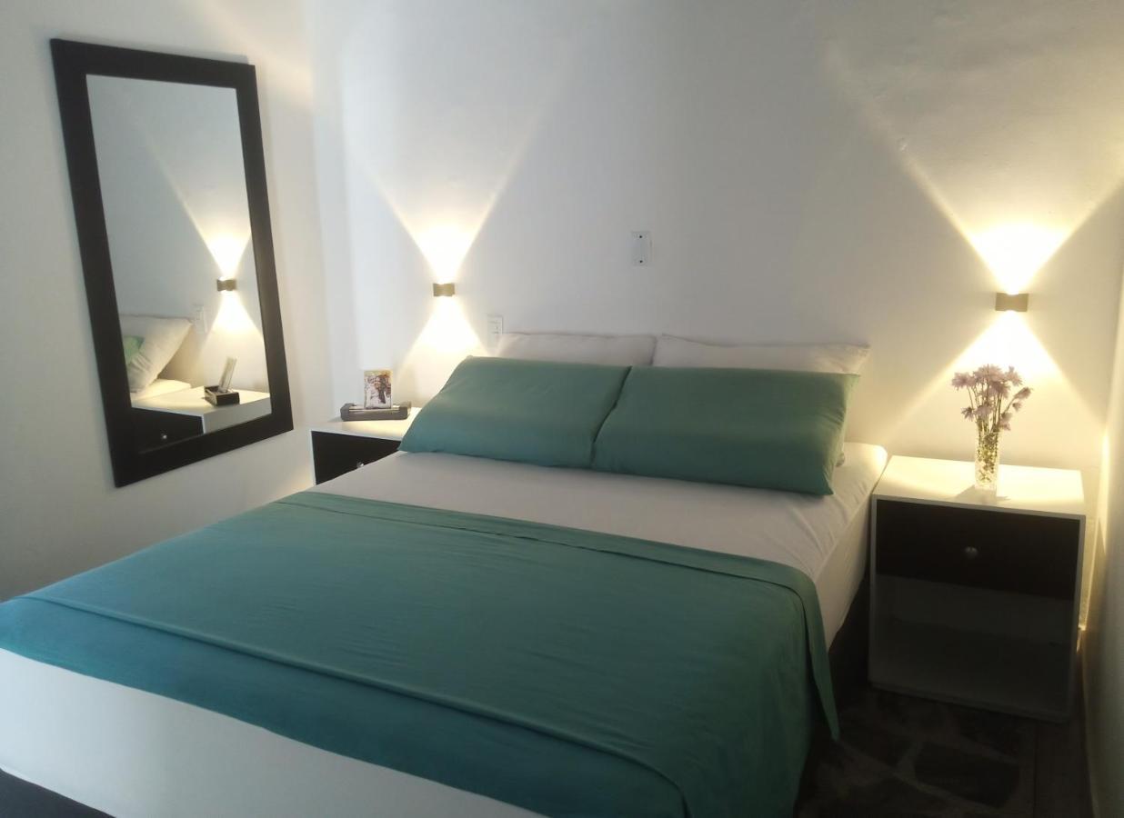 Vip Apartasuites Rosales