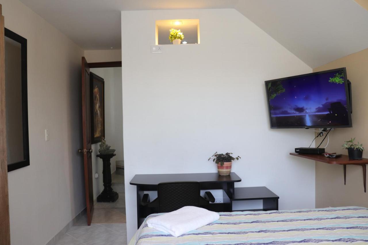 Mayorca Homestay *