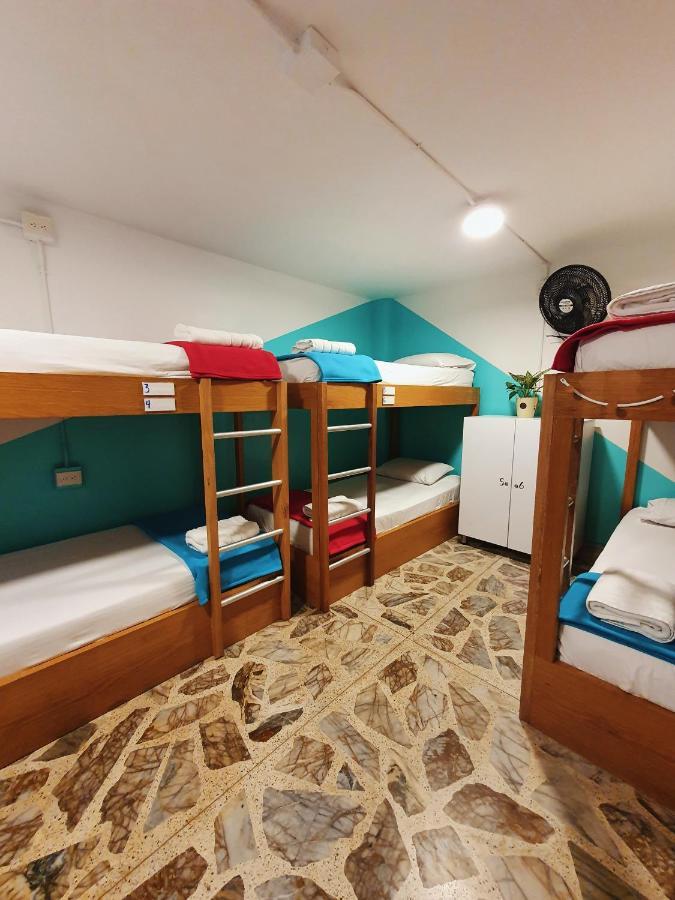 La Playa Hostel&rooftop Hostal *