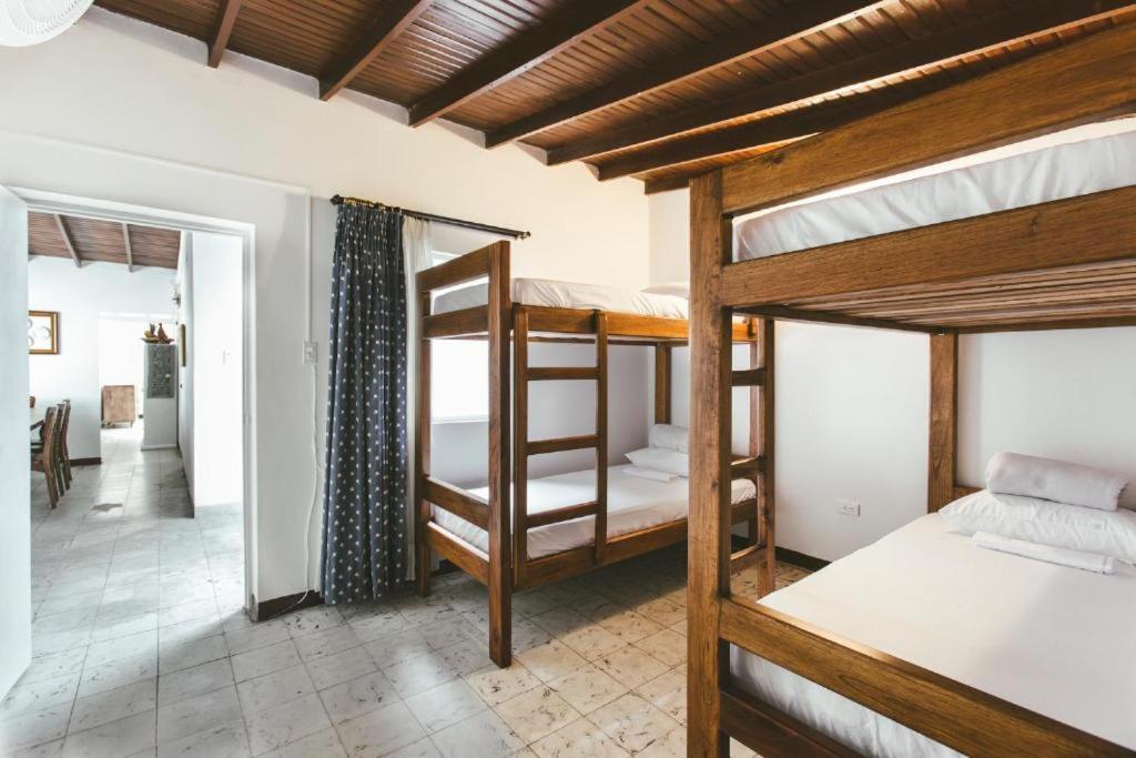 Florentina Symbiosis Hostal *