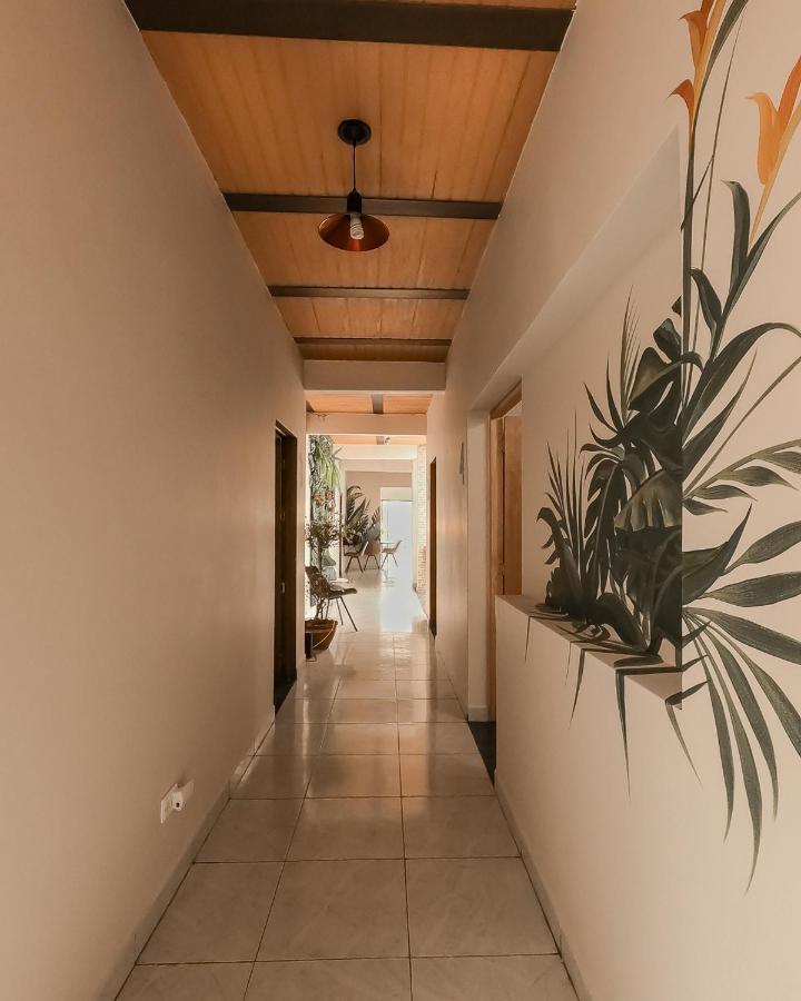 Hostal Oasis *