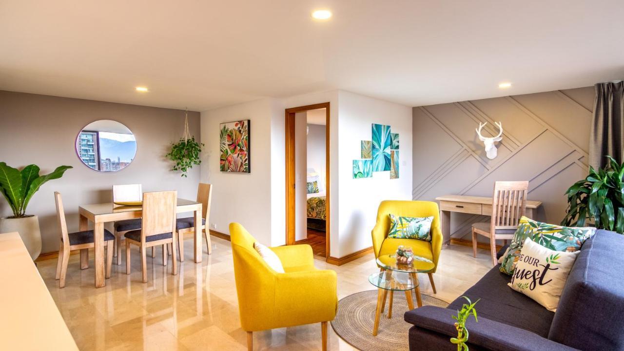Alcazar De Oviedo By Ee Apartahotel