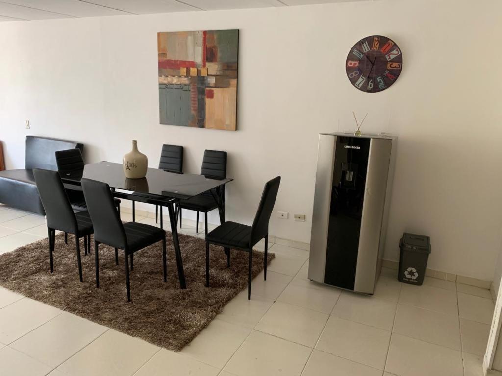 E2 Comodo Y Amplio Apartamento En Laureles Estadio 120 Mts2