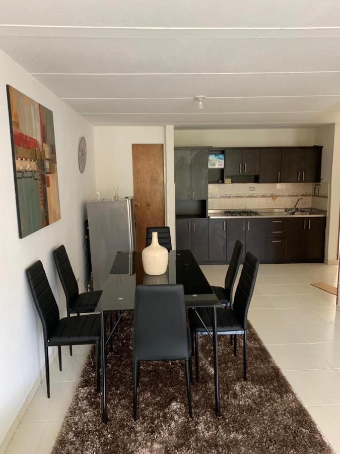E2 Comodo Y Amplio Apartamento En Laureles Estadio 120 Mts2 *