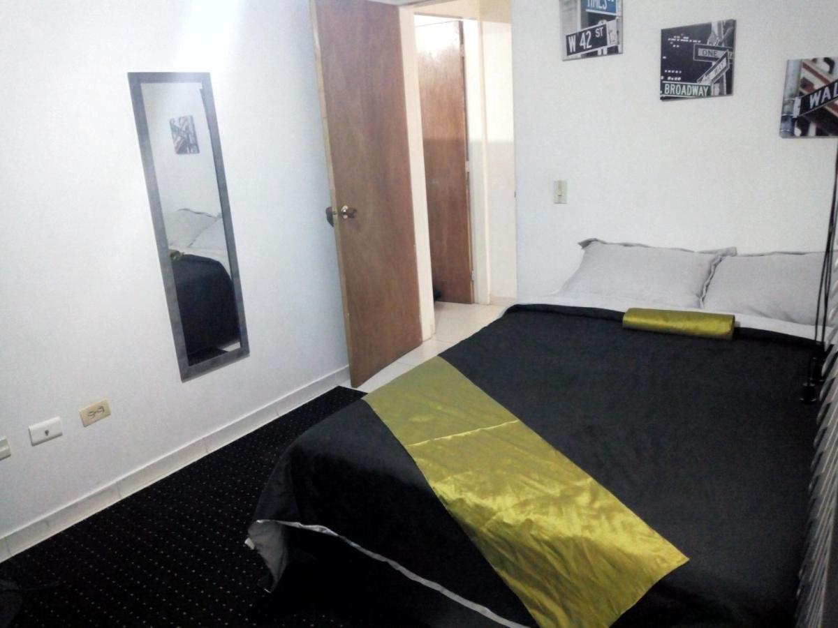 E2 Comodo Y Amplio Apartamento En Laureles Estadio 120 Mts2 *
