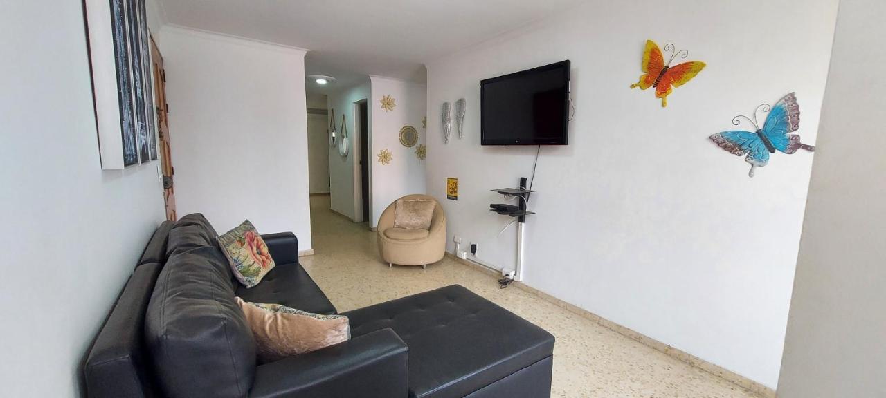 Apartamento Amplio En Colores *