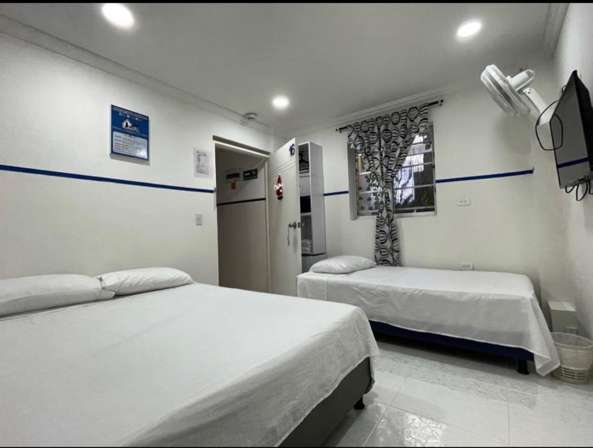Casa Manco Mora Hotel 2*