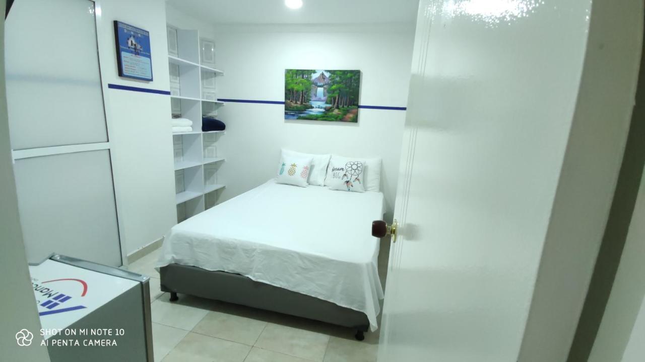 Casa Manco Mora Hotel 2*