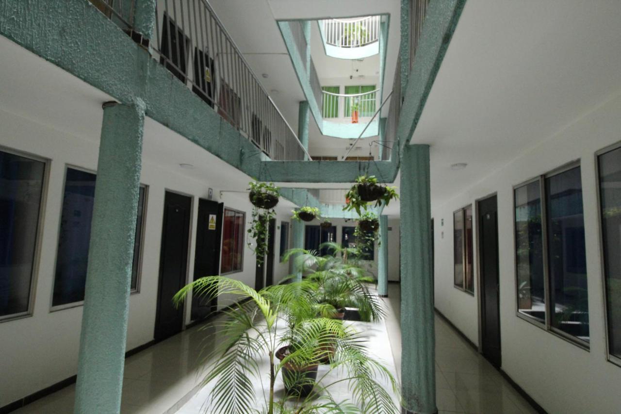 Hotel Zandalo