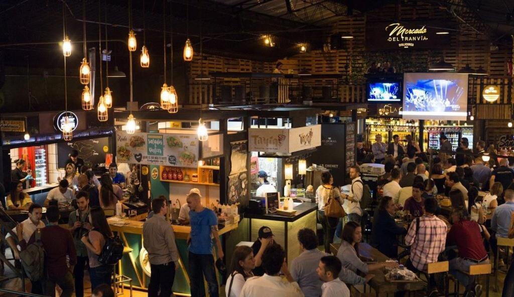 Cerca Mall La Y Estación Tranvía Apartamento Medellín
