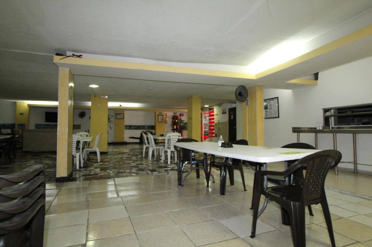 Zandalo Hotel *