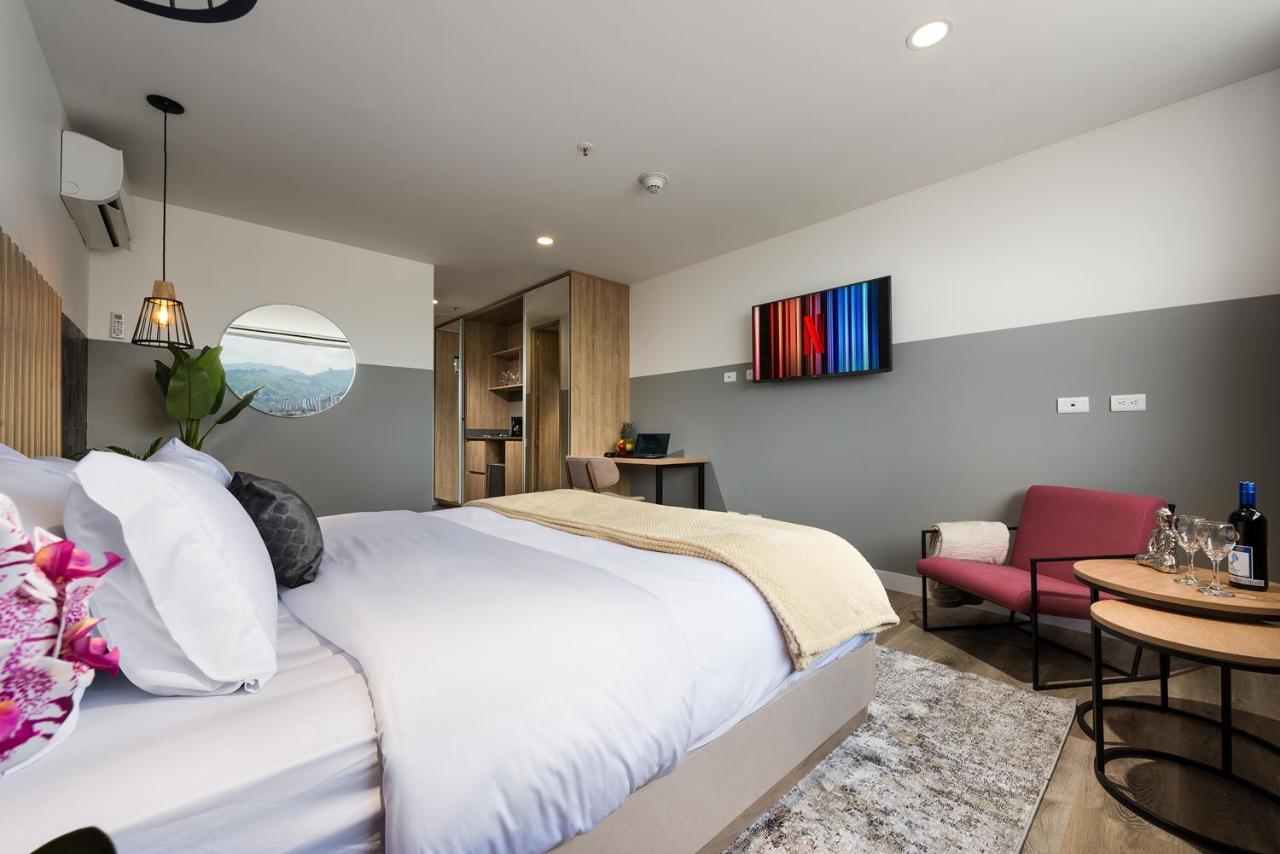 Go Living And - Jalo Rent Apartment Medellin