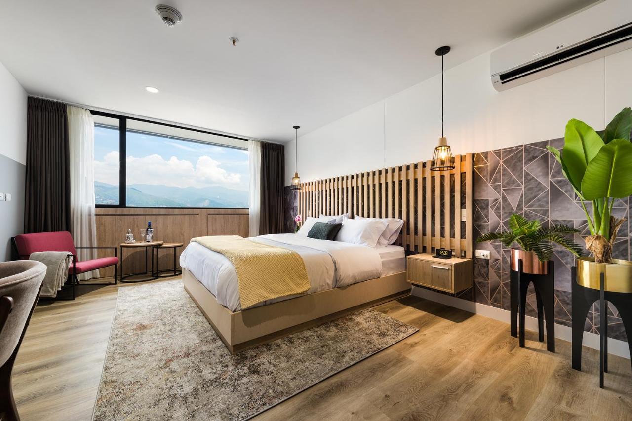 Go Living And - Jalo Rent Apartment Medellin