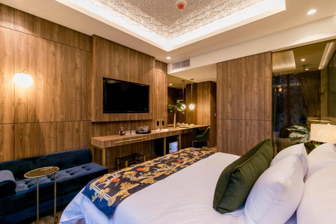 Marquee Hotel