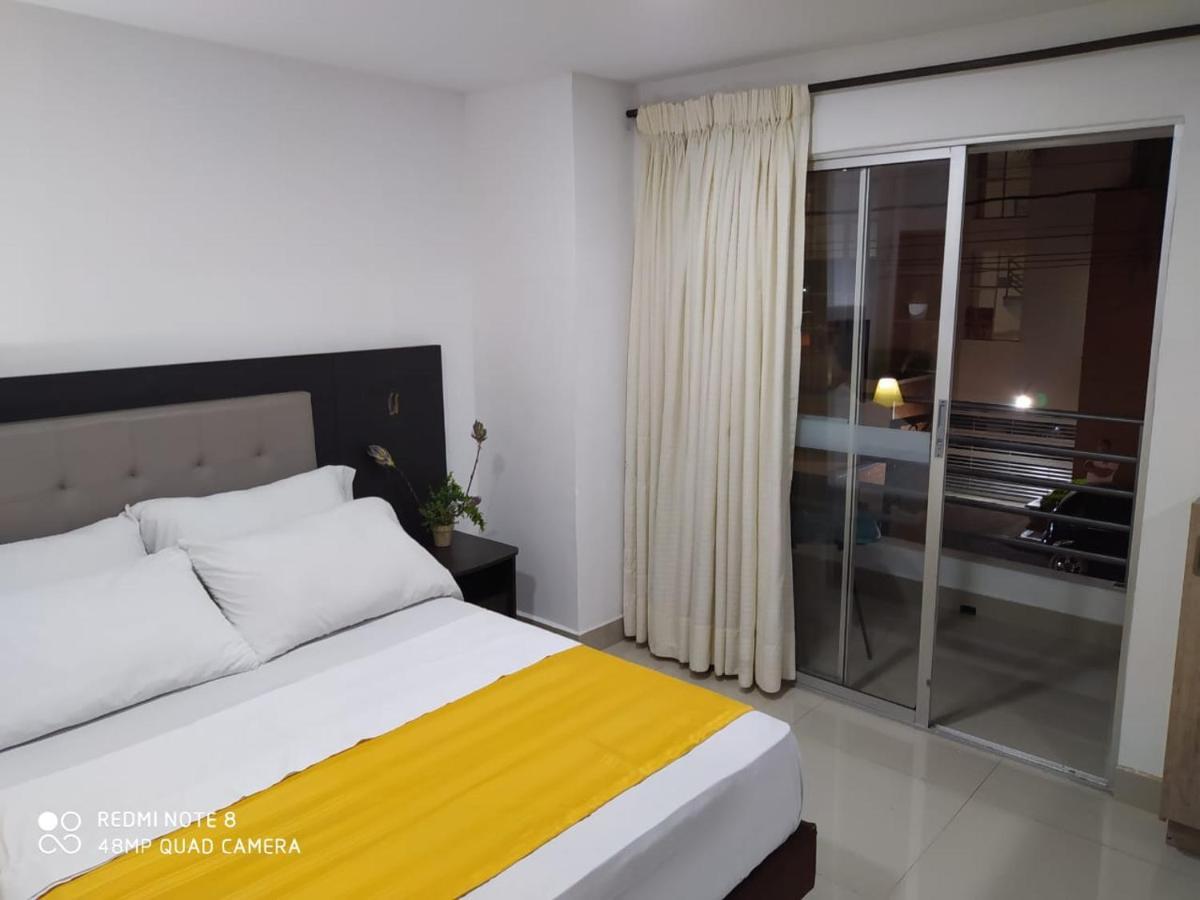 Vip Apartasuites Laureles Apartamento Medellín