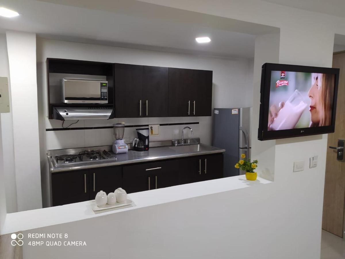 Vip Apartasuites Laureles Apartamento Medellín