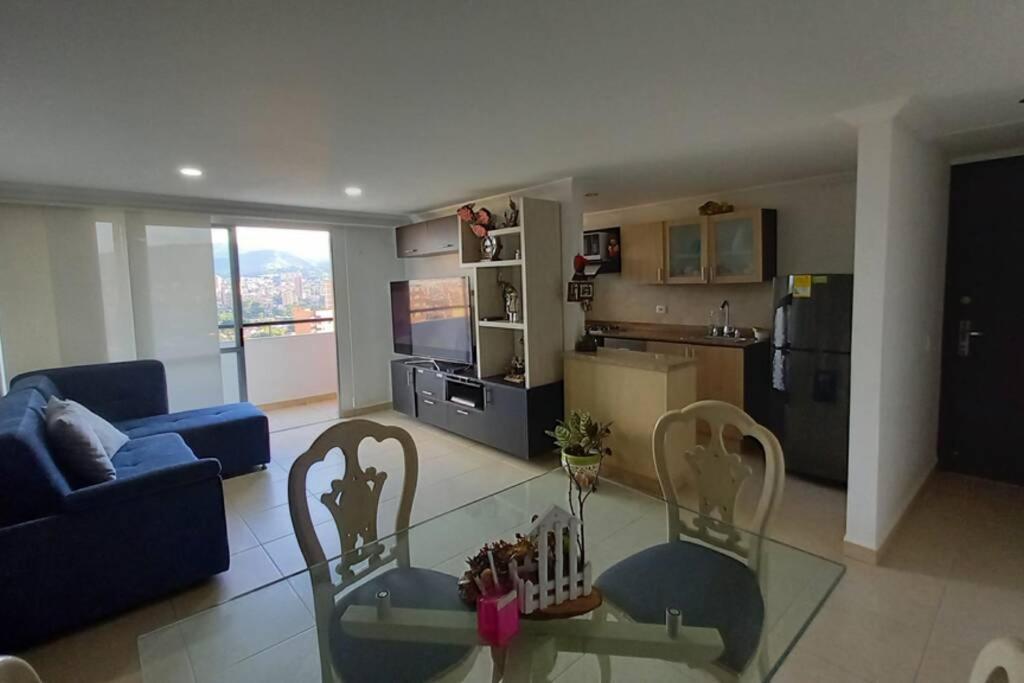 En Calasanz Con Piscina Y Parqueadero Apartamento *