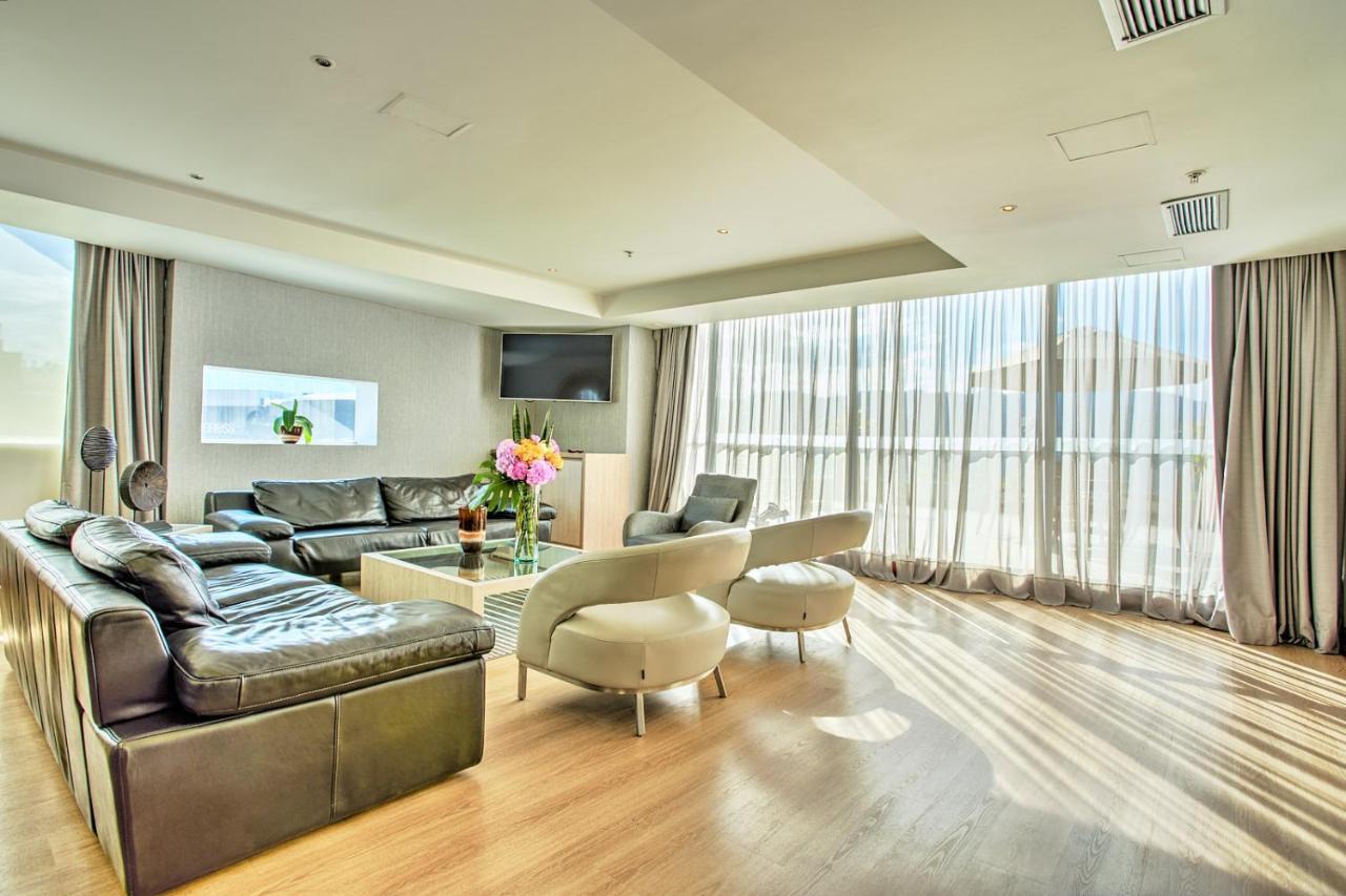 San Fernando Plaza Hotel
