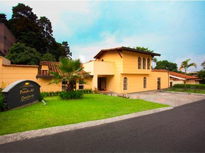 Portales Del Campestre 4* Medellín