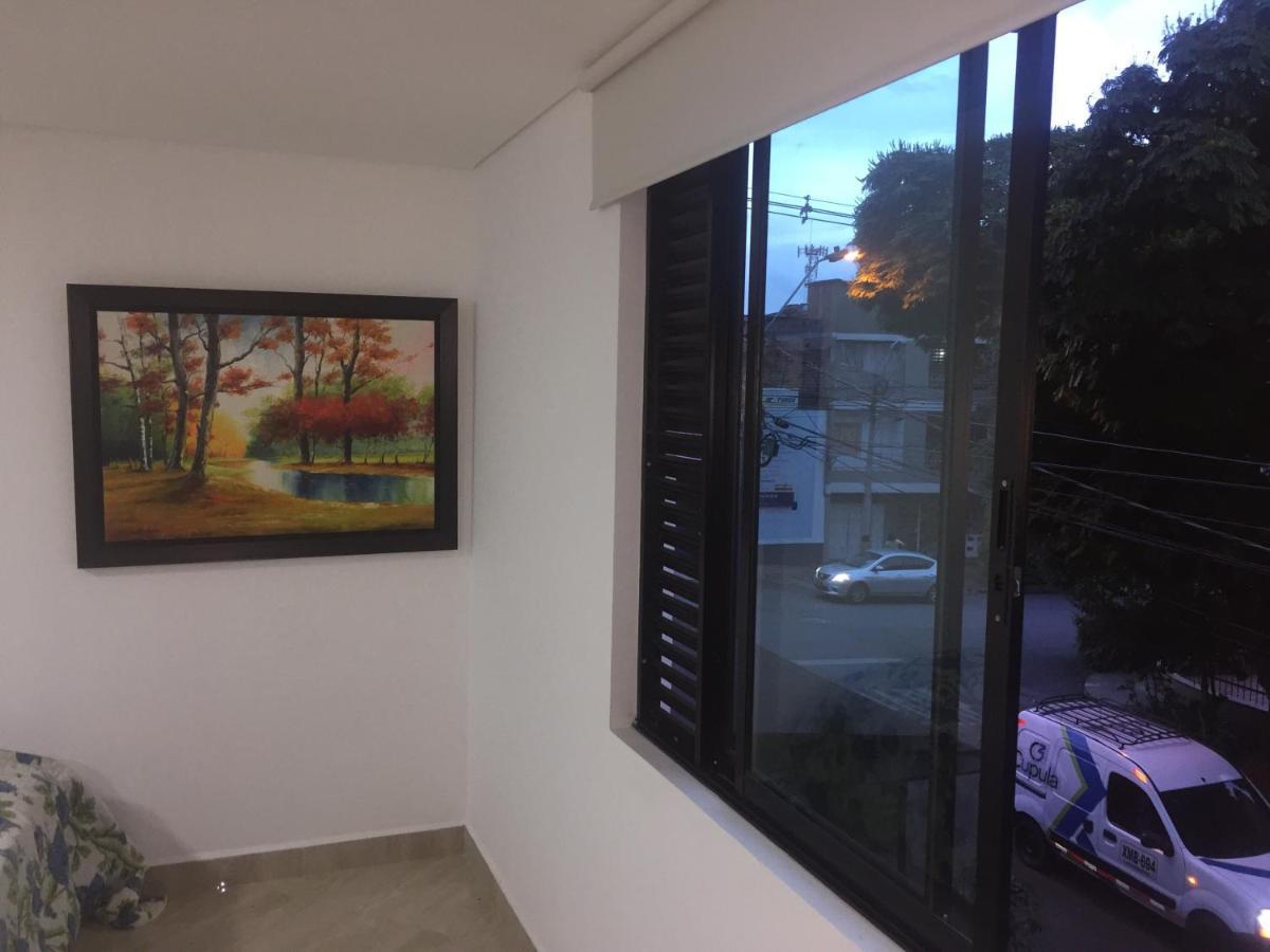 Nuevo, Moderno , Elegante Y Muy Bien Ubicado , En Laureles *