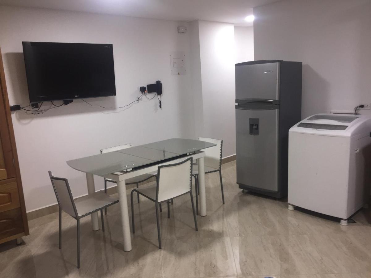Nuevo, Moderno , Elegante Y Muy Bien Ubicado , En Laureles Apartamento *