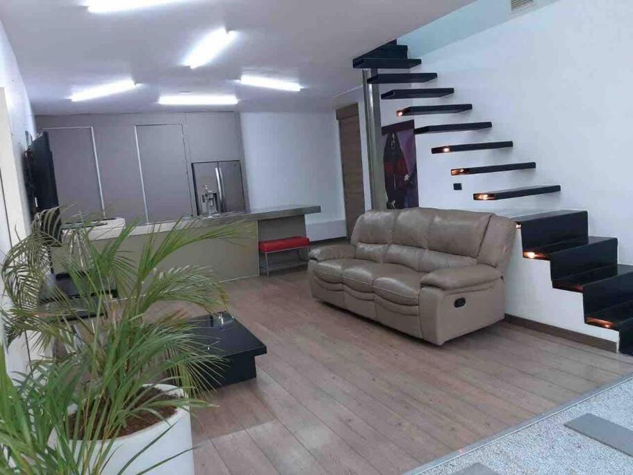 Apartamento Lux Penthouse Getaway Views Hot Tub Sauna Medellín