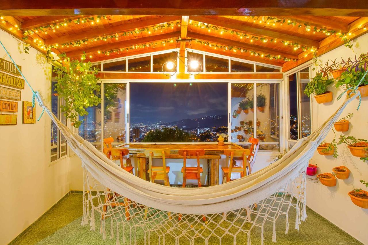 Сasa de vacaciones Magnifica Casa Con Estupendas Vistas A La Ciudad. *