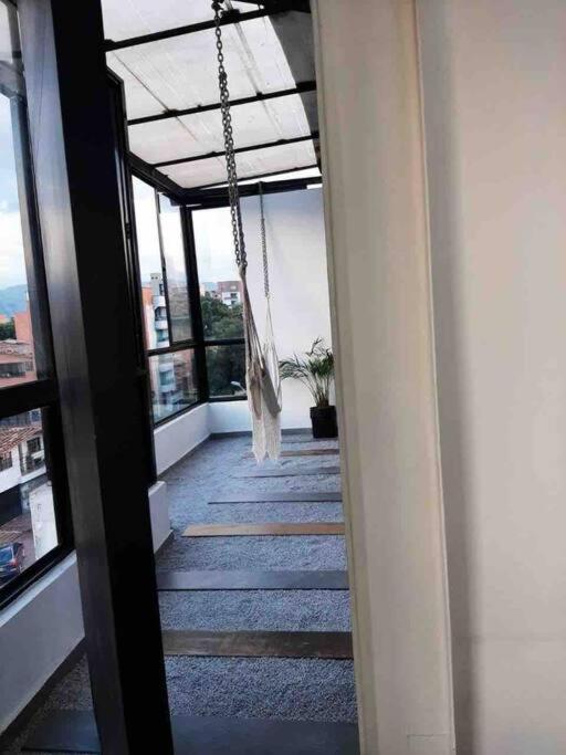 Lux Penthouse Getaway Views Hot Tub Sauna Apartamento Medellín