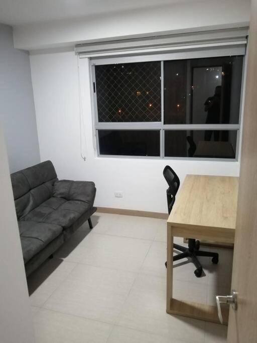 Apartment Moderno En El Corazon Del Poblado *