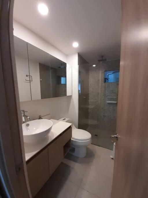 Moderno En El Corazon Del Poblado Medellin