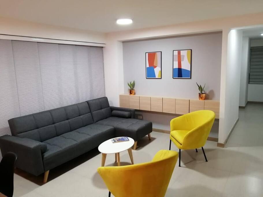 Apartment Moderno En El Corazon Del Poblado *