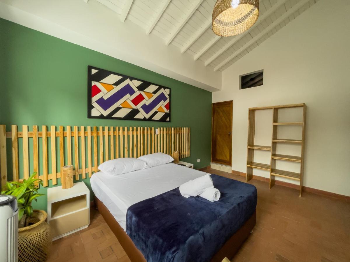 Casa Palmas Hotel