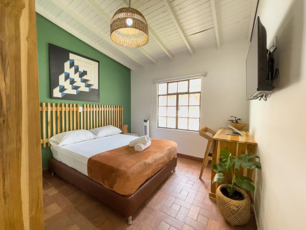 Hotel Casa Palmas
