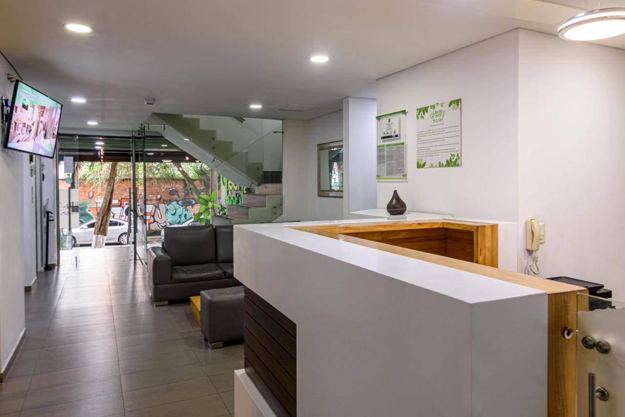Hotel Lleras 2*