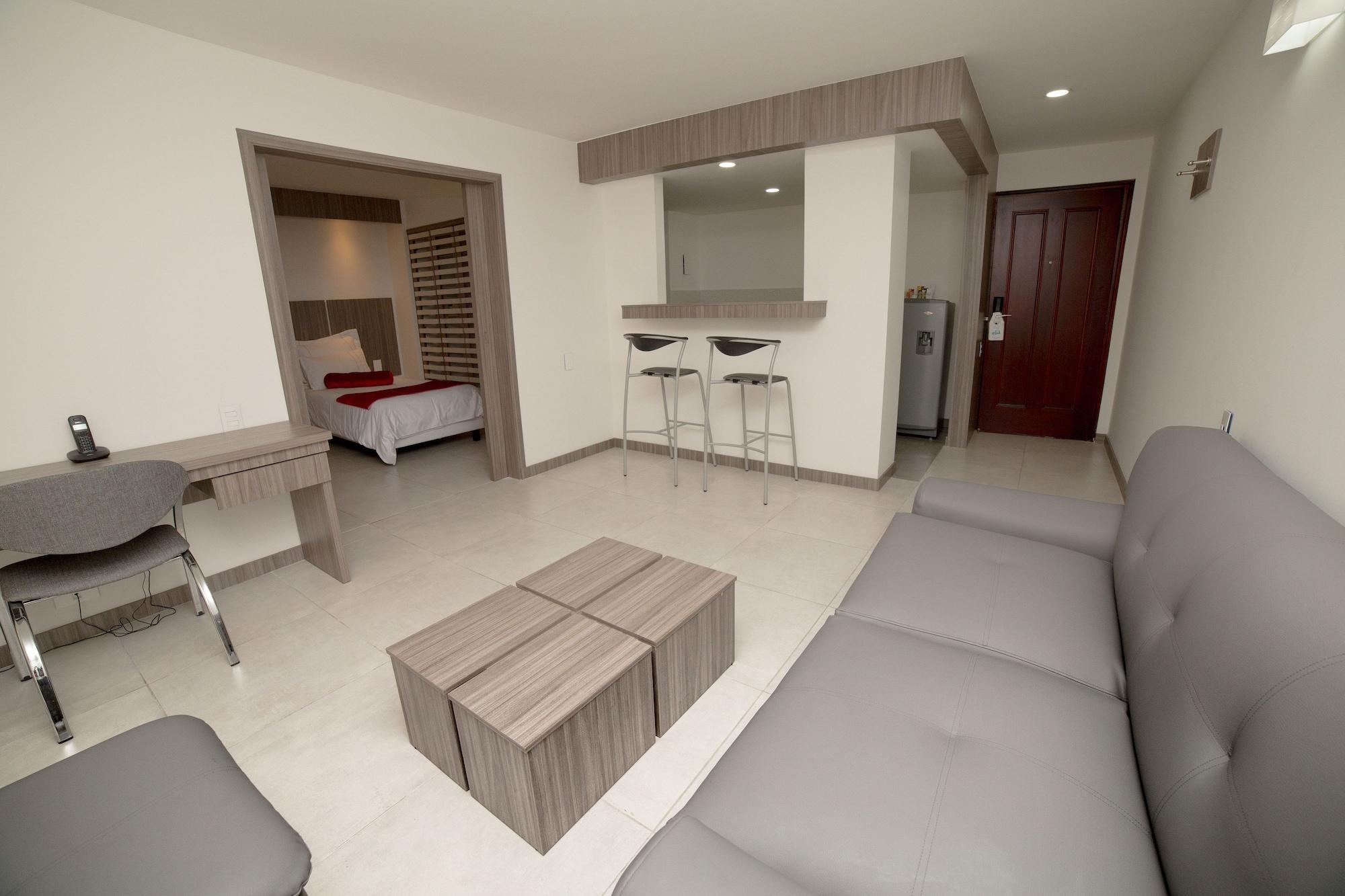 Park 42 Apartasuites 3*
