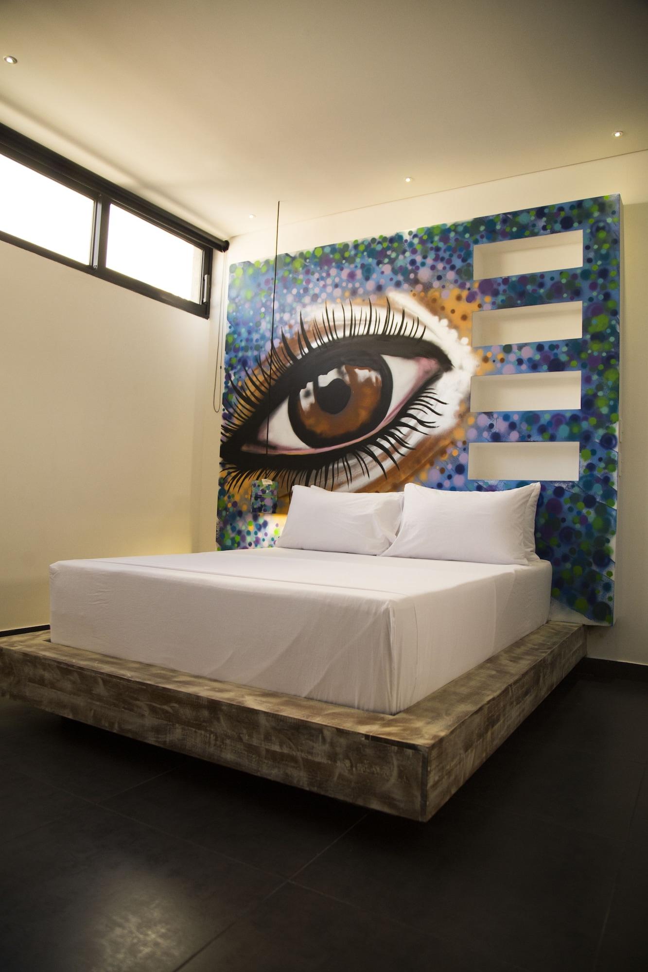 Gallery 3* Medellin