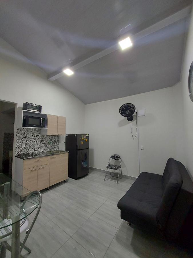 Aparta Estudio Amoblado 2 Medellin, San Joaquin Medellín