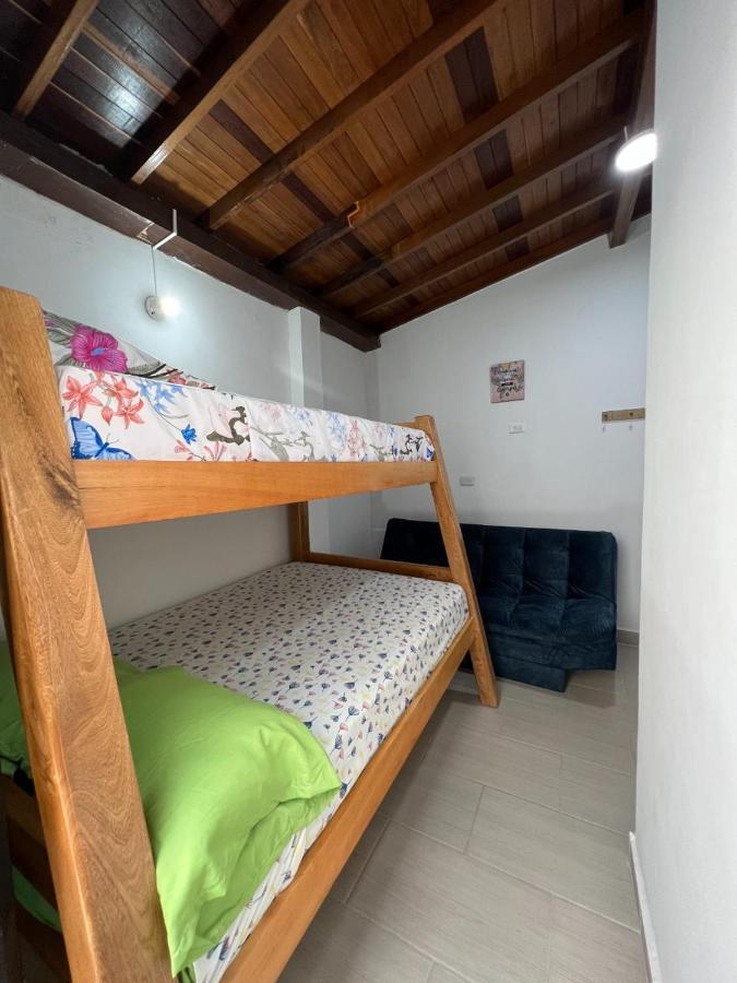 Apartamento Amoblado Sector Laureles-estadio Hasta 8 Personas - Londres