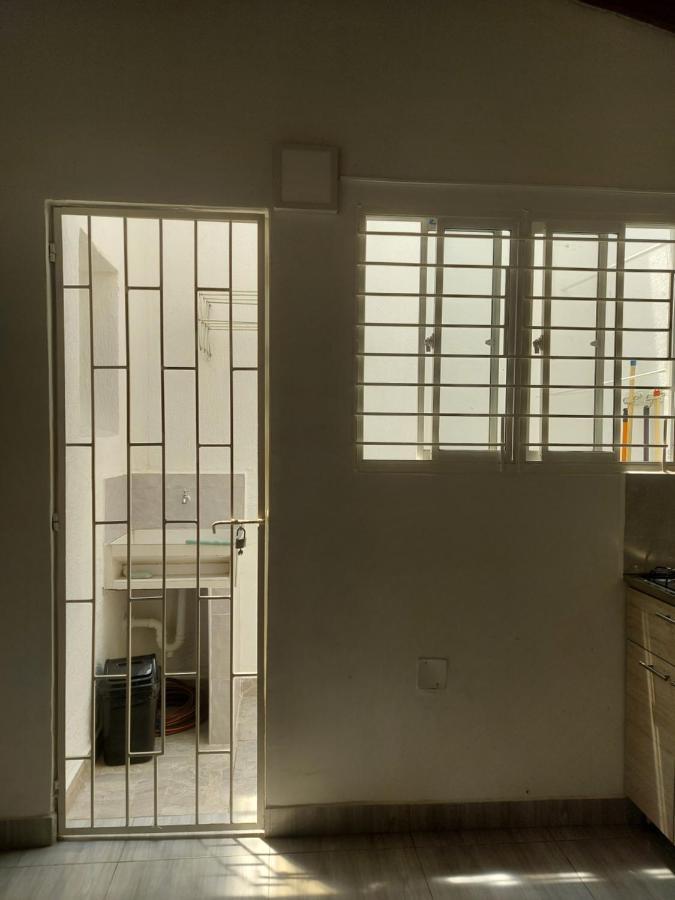 Aparta Estudio Amoblado 4 Medellín, San Joaquín * Medellín