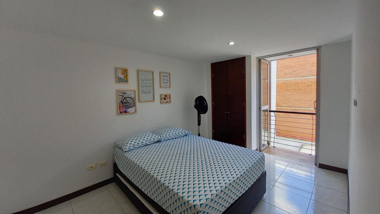 Apartamento Remodelado Enlaureles 300mbps Internet